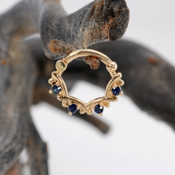 Dazzling Septum Piercing